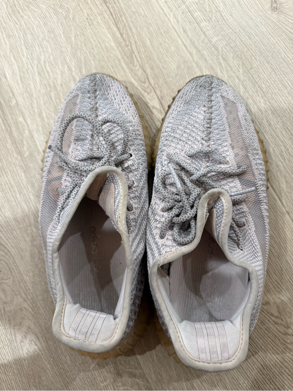 Yeezy Men's Light Gray Knit Sneaker